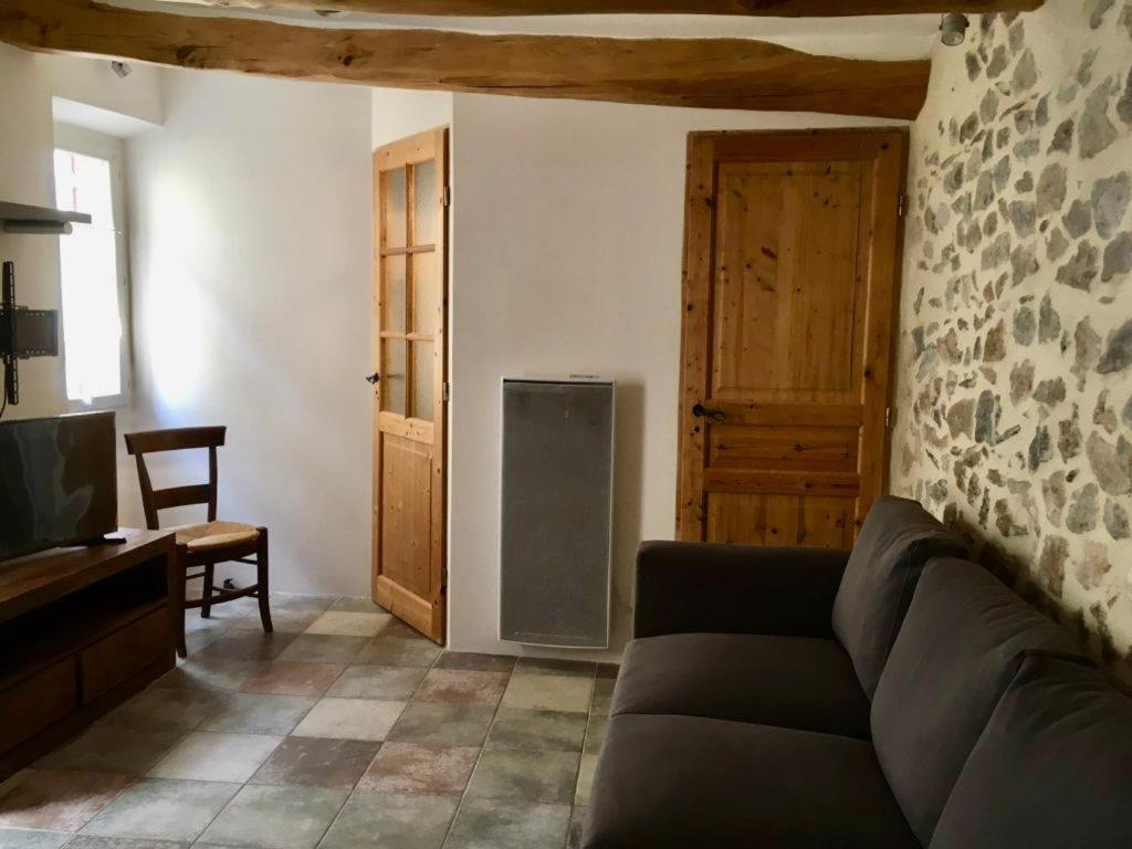 La Maison De Lily, Cosy Dans Le Vieux-Hyeres, Parking Gratuit Екстер'єр фото