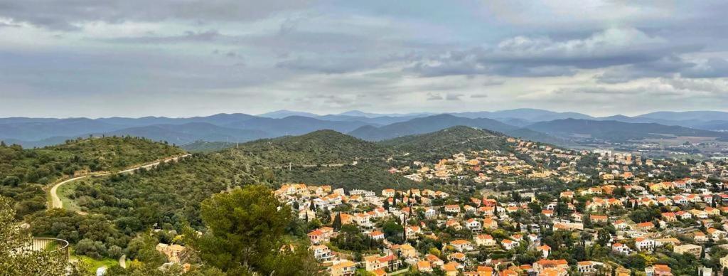 La Maison De Lily, Cosy Dans Le Vieux-Hyeres, Parking Gratuit Екстер'єр фото